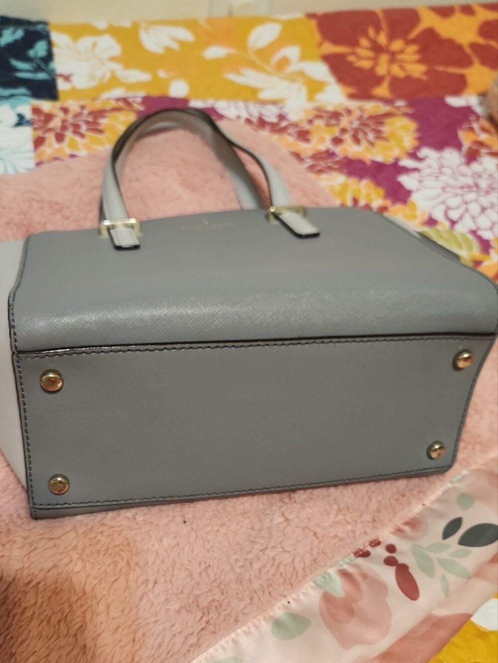 KATE SPADE Two-Tone Light Gray Satchel with Pale Gray Sides - Picture 9 of 12